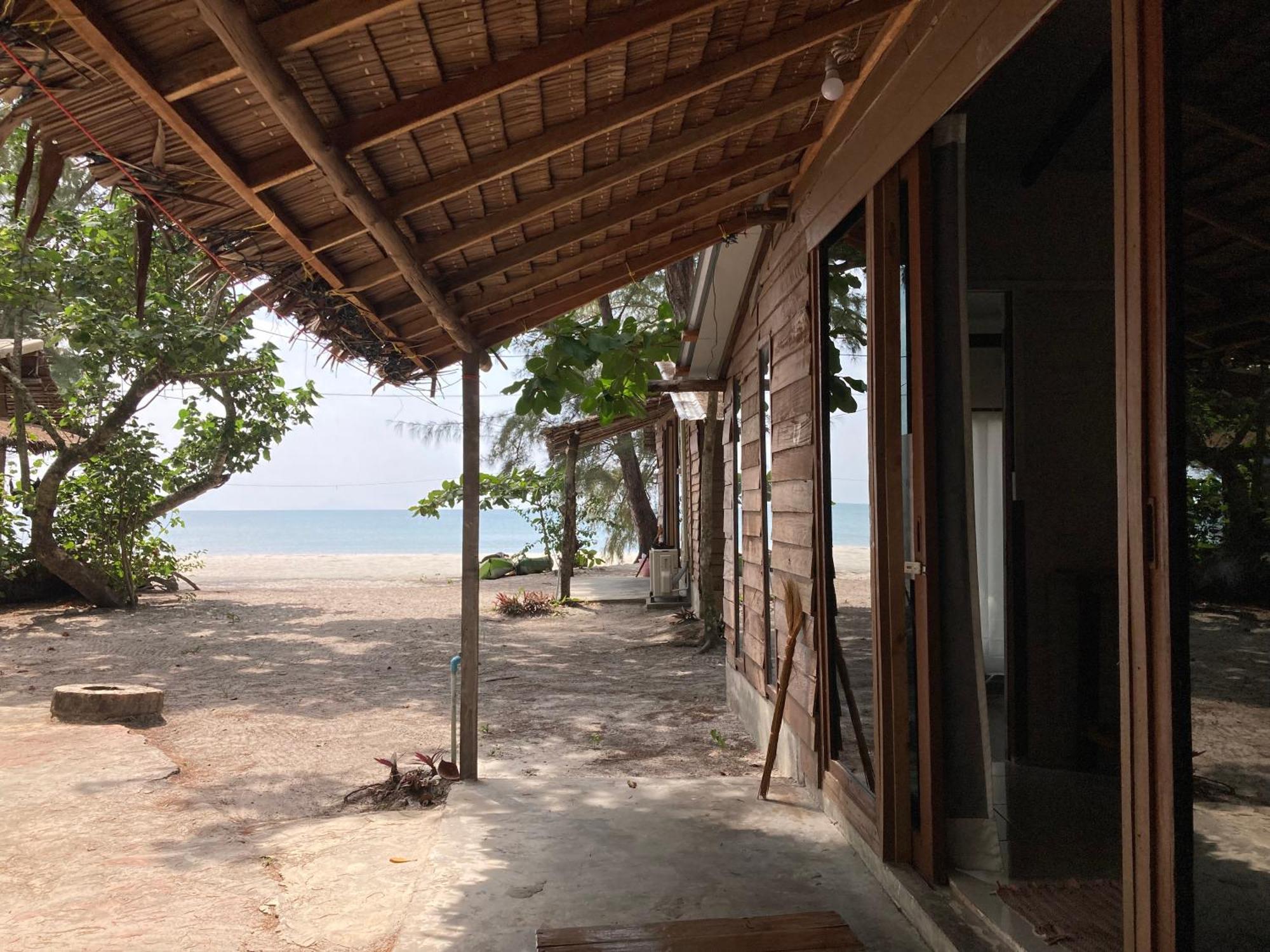 Ailay Hotel Koh Phayam Exterior foto