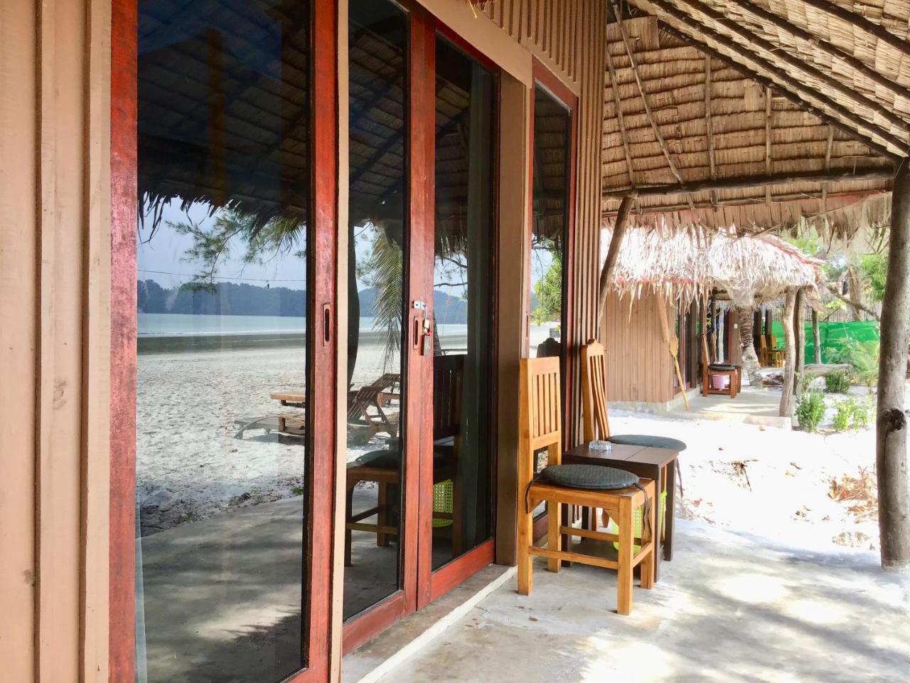 Ailay Hotel Koh Phayam Exterior foto